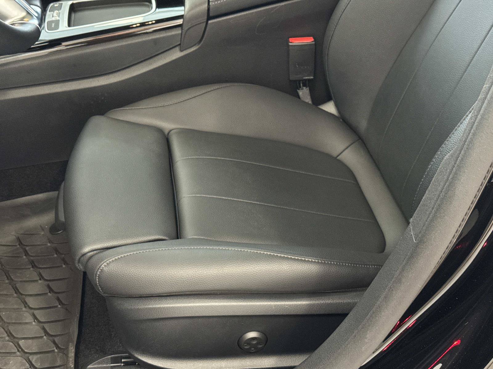 Certified 2024 Mercedes-Benz CLA 250 4MATIC image 12