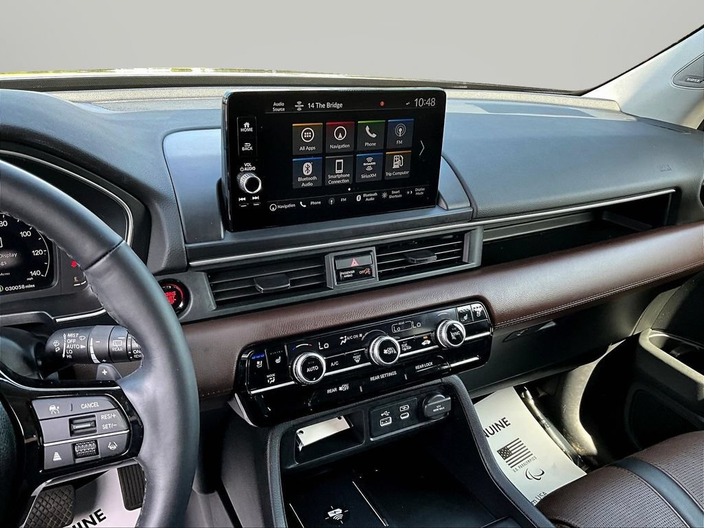 Used 2023 Honda Pilot Elite image 11