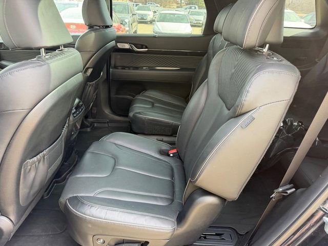 Used 2024 Hyundai Palisade Calligraphy image 9