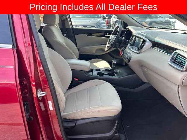 Used 2019 Kia Sorento FWD image 22