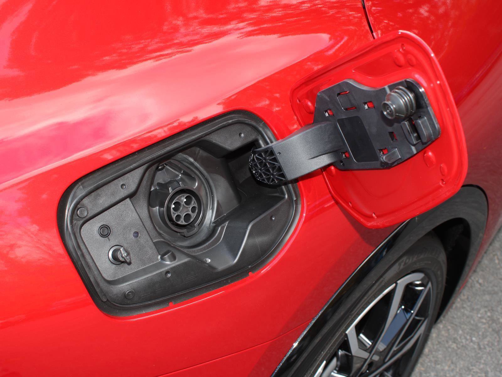 New 2026 Toyota Prius Plug-In Hybrid image 8