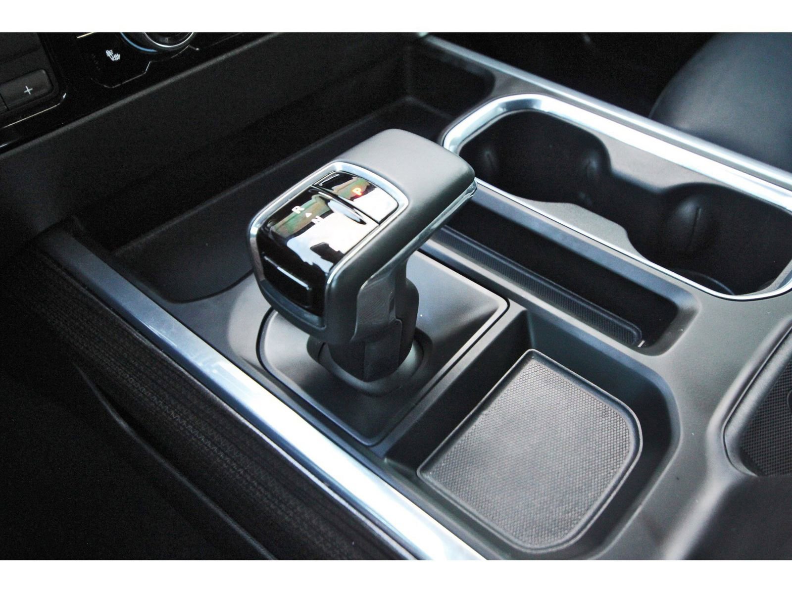 Used 2024 Chevrolet Silverado 1500 LT Trail Boss w/ Convenience Package II image 28