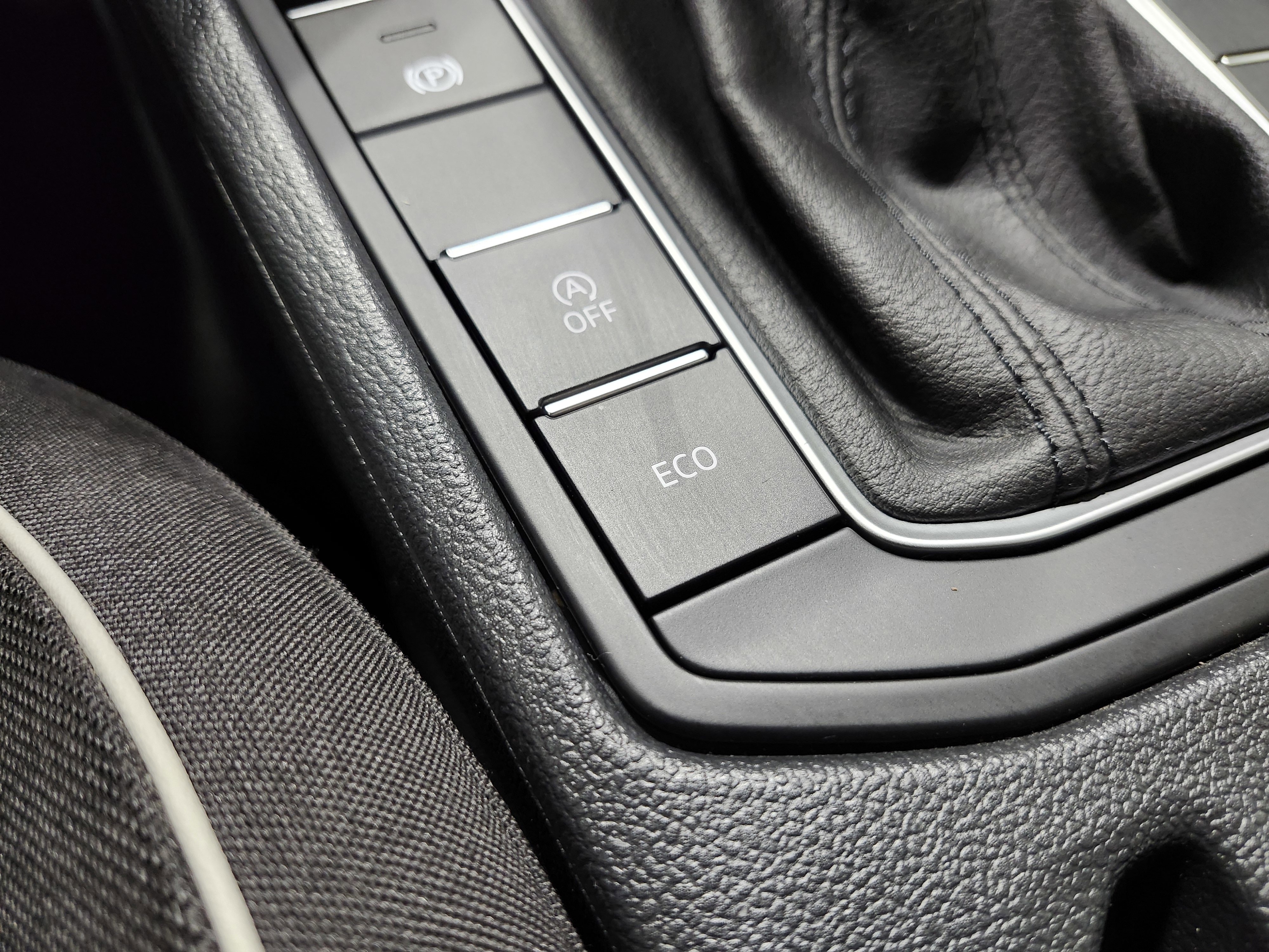 Used 2023 Volkswagen Jetta Sport image 8