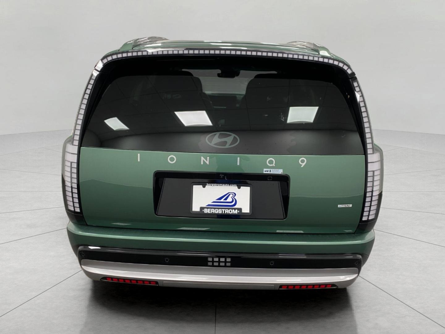 New 2026 Hyundai Ioniq 9 Limited image 4