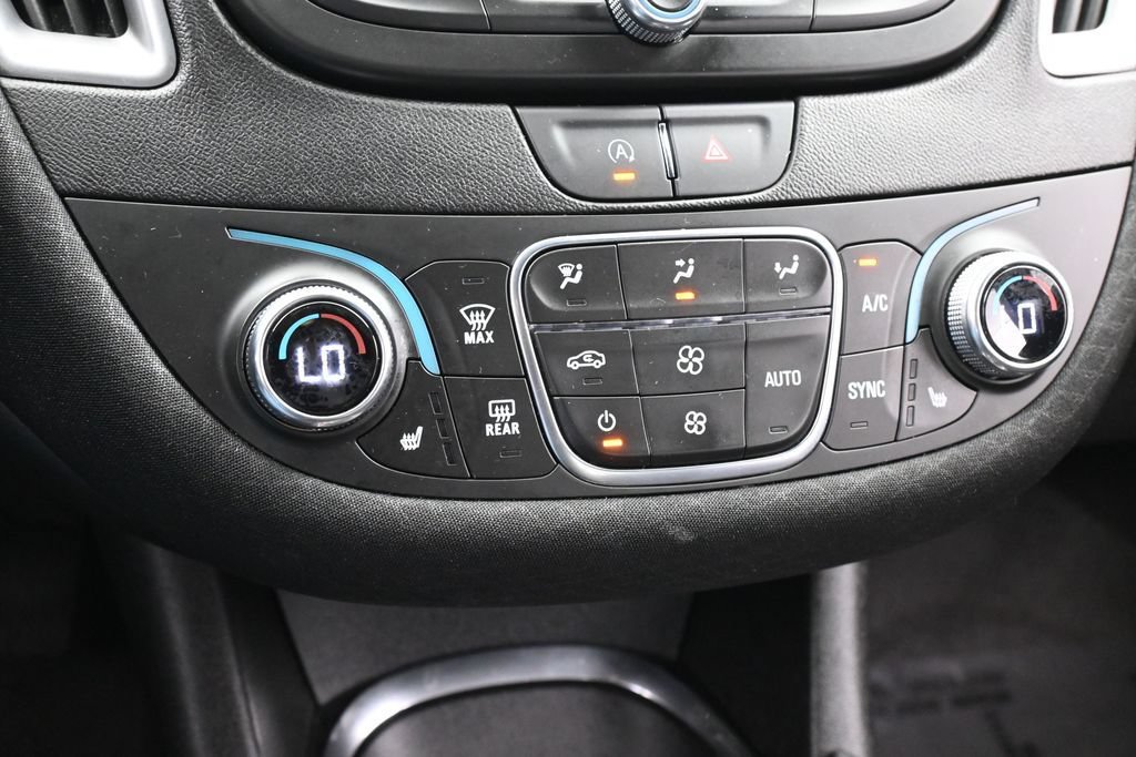 Used 2024 Chevrolet Malibu LT FWD image 20