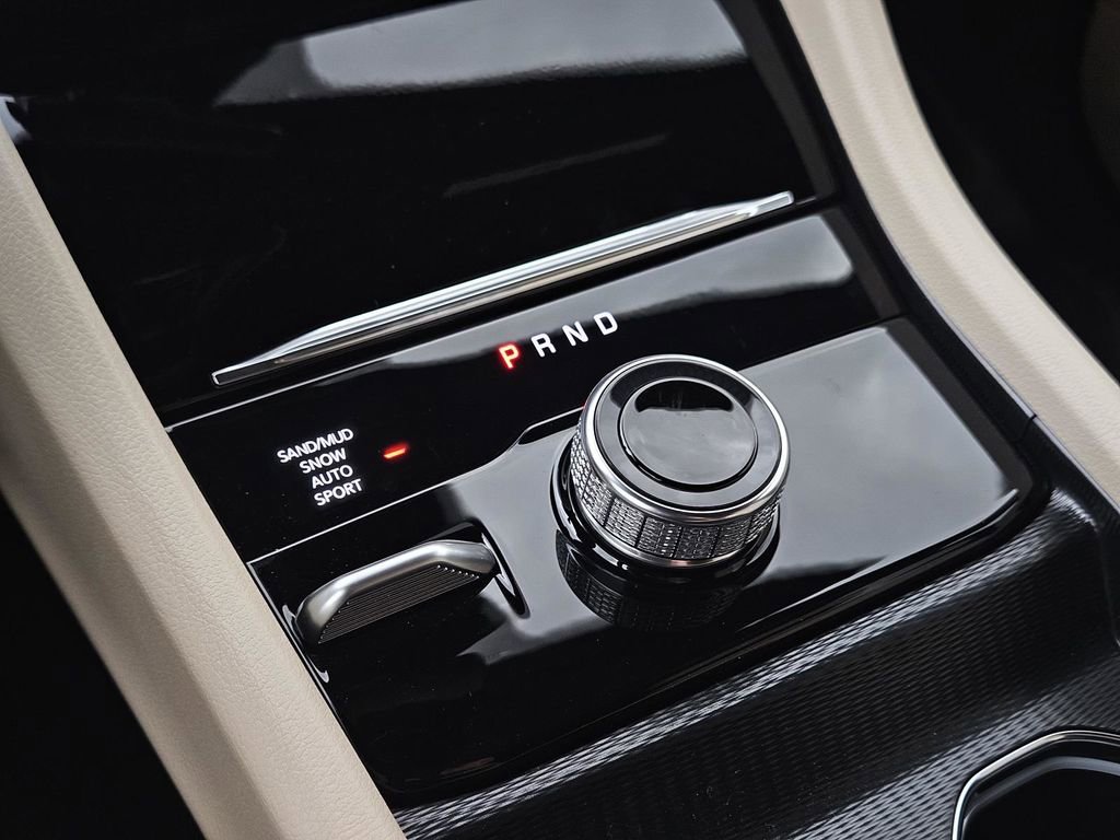 New 2026 Jeep Grand Cherokee L Limited image 24