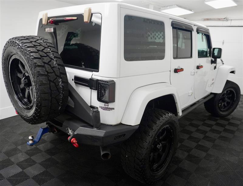 Used 2016 Jeep Wrangler Unlimited Sahara w/ Max Tow Package image 7
