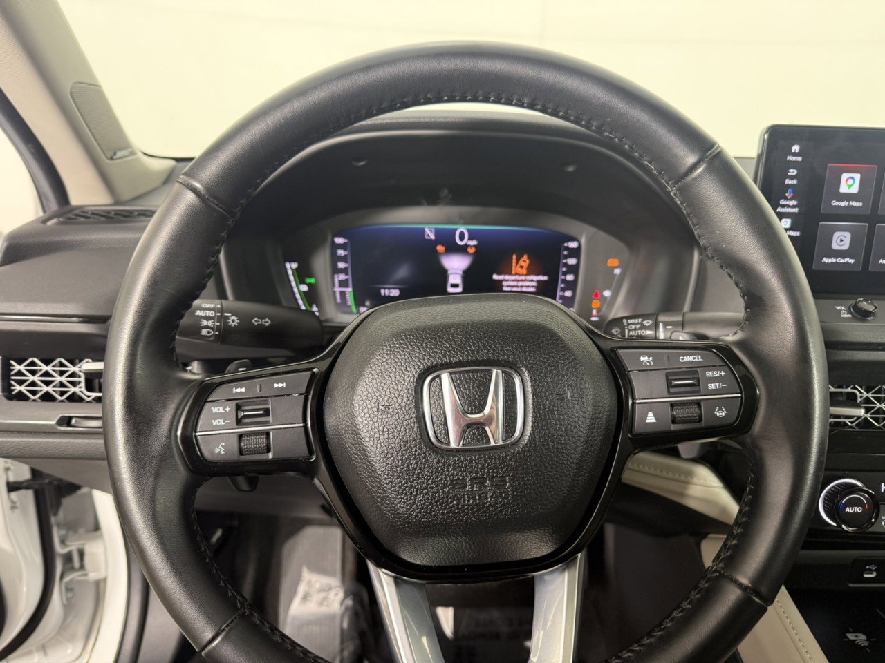 Used 2024 Honda Accord Touring image 23
