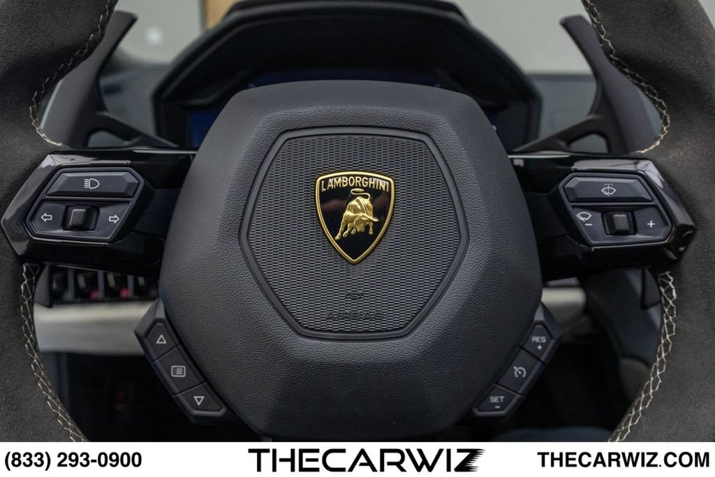 Used 2024 Lamborghini Huracan EVO AWD/4WD image 49
