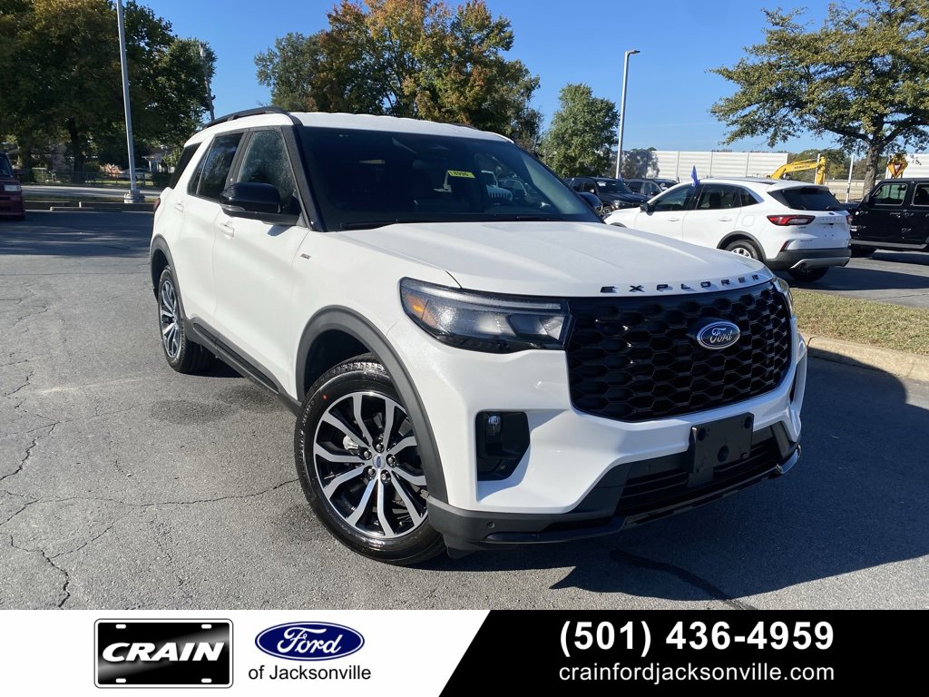 New 2026 Ford Explorer ST-Line image 1