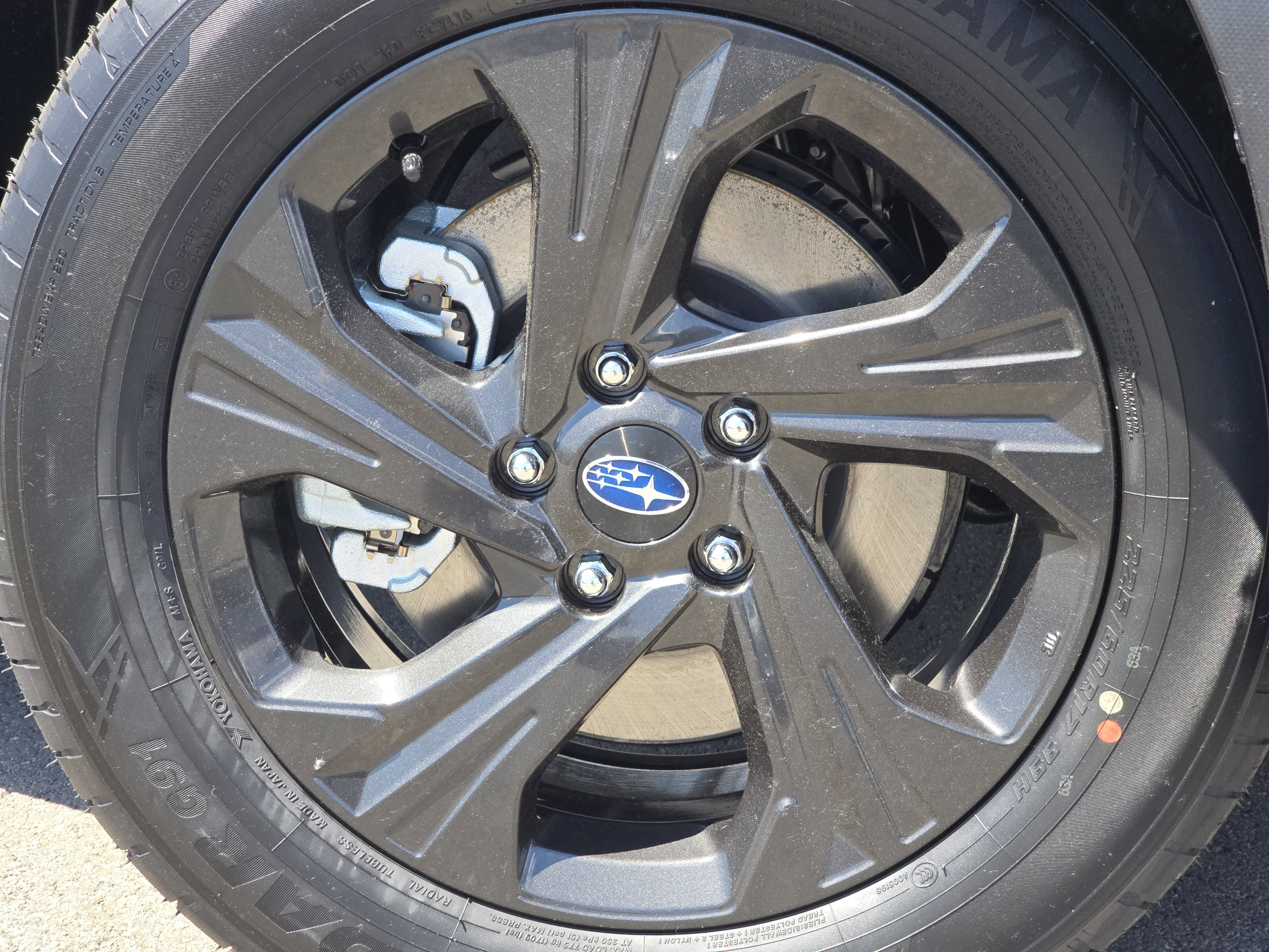 New 2026 Subaru Crosstrek 2.5i AWD/4WD image 13