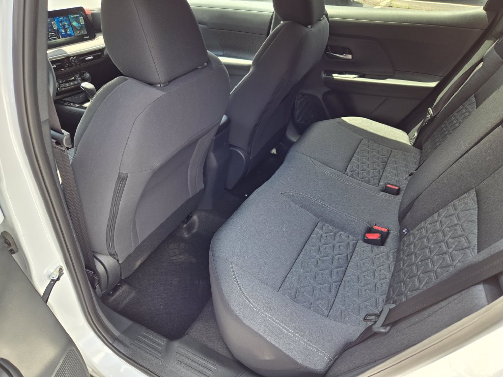 New 2026 Nissan Kicks SV w/ SV Premium Package FWD image 10