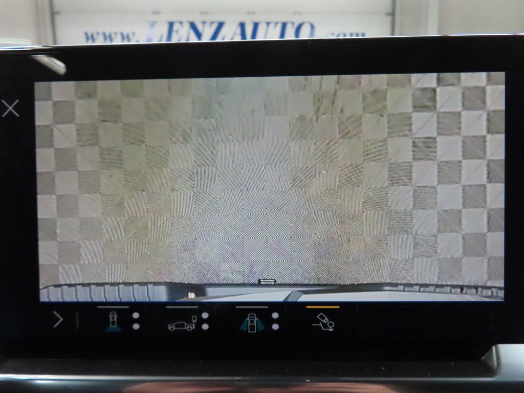 Used 2025 Chevrolet Silverado 2500 LTZ w/ Trail Boss Package image 19