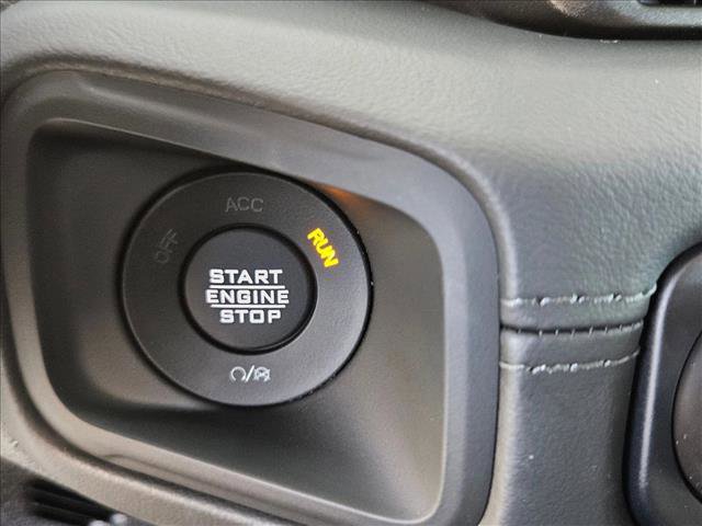 New 2025 Jeep Gladiator Mojave image 12