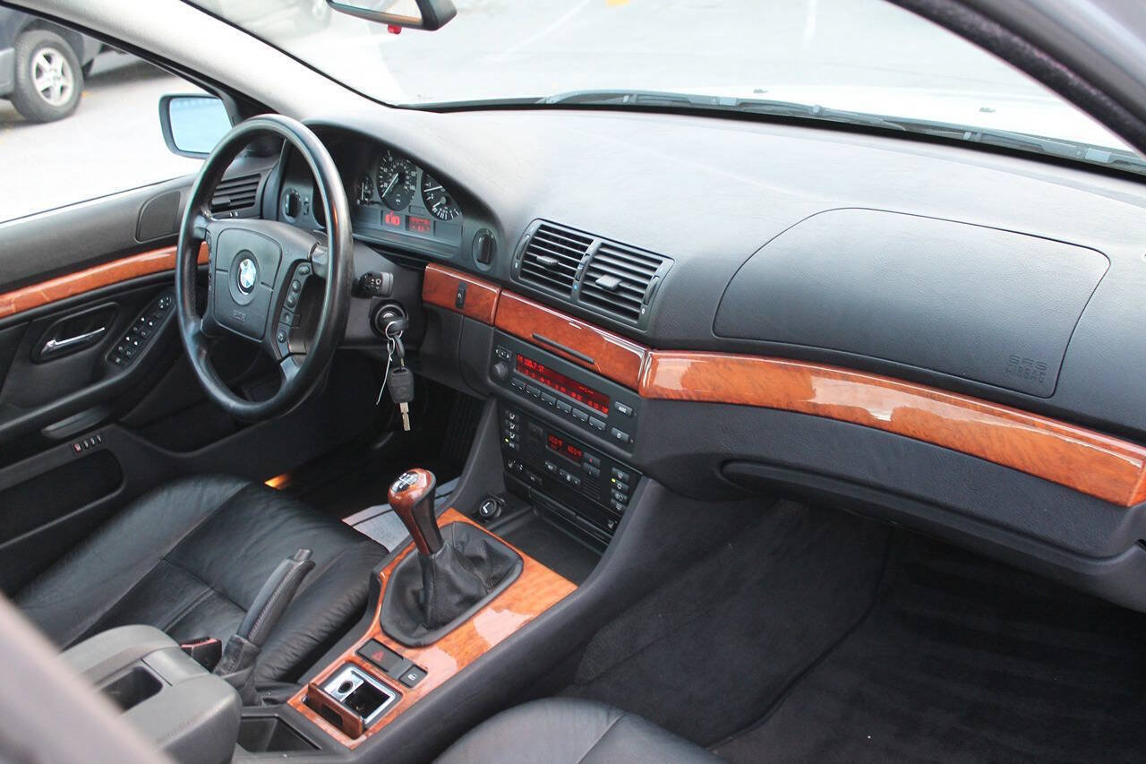 Used 1997 BMW 528i Sedan RWD image 34