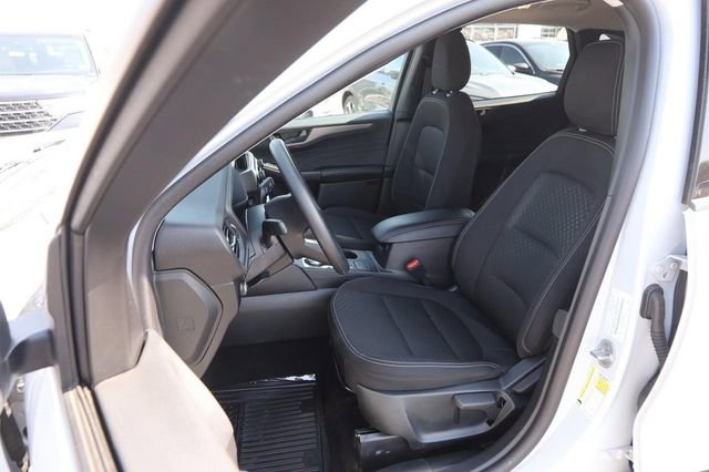 Certified 2025 Ford Escape Active image 8