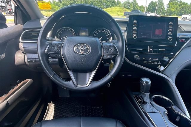 Used 2024 Toyota Camry SE FWD image 8