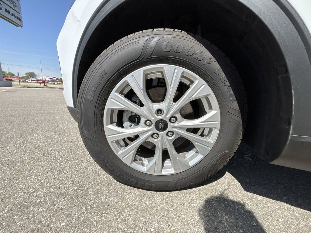 Used 2024 Ford Escape Active image 11