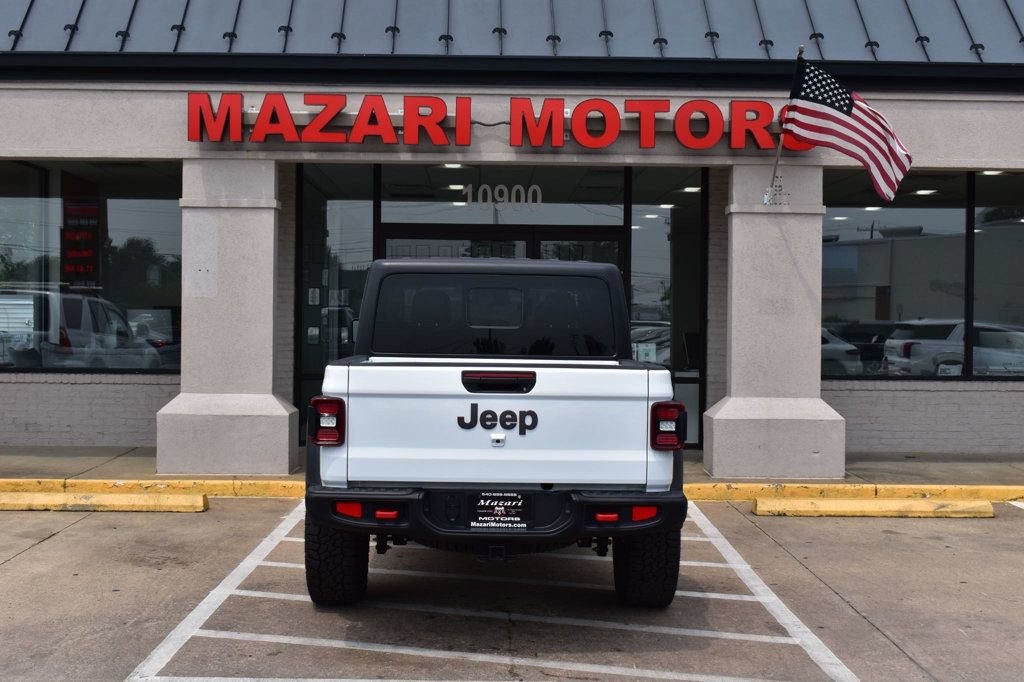 Used 2026 Jeep Gladiator Rubicon AWD/4WD image 12