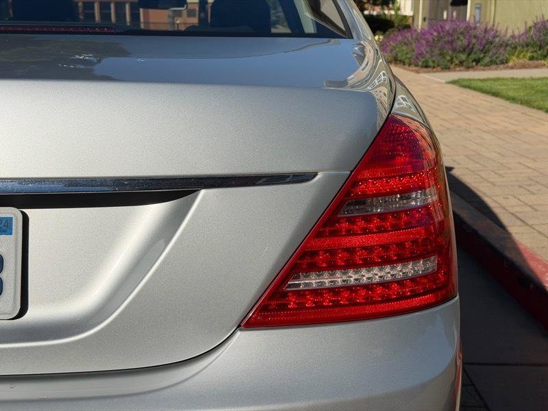 Used 2010 Mercedes-Benz S 550 image 16
