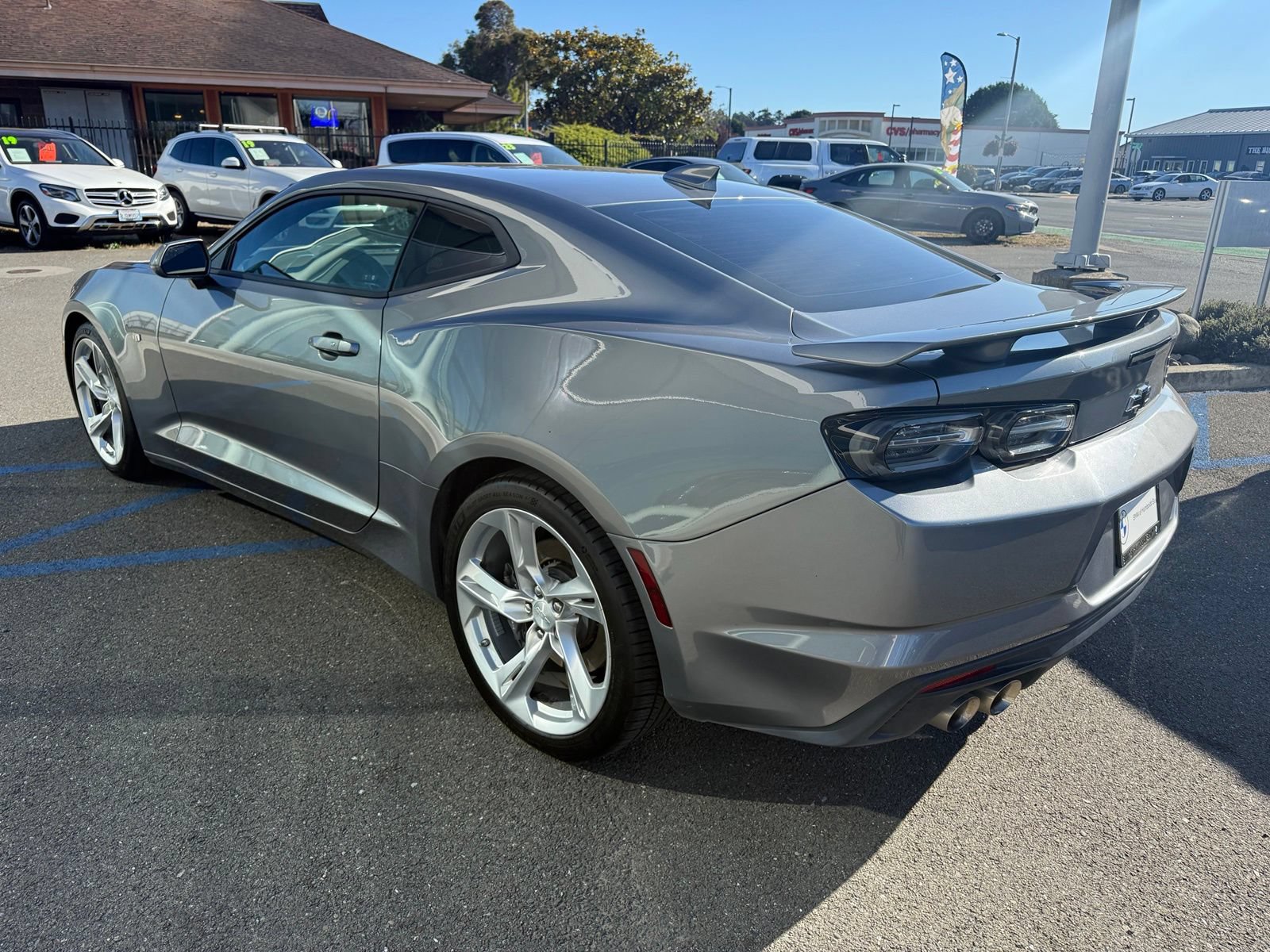 Used 2019 Chevrolet Camaro SS RWD image 6