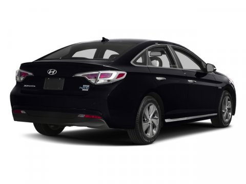 Used 2016 Hyundai Sonata Plug-In Hybrid image 2