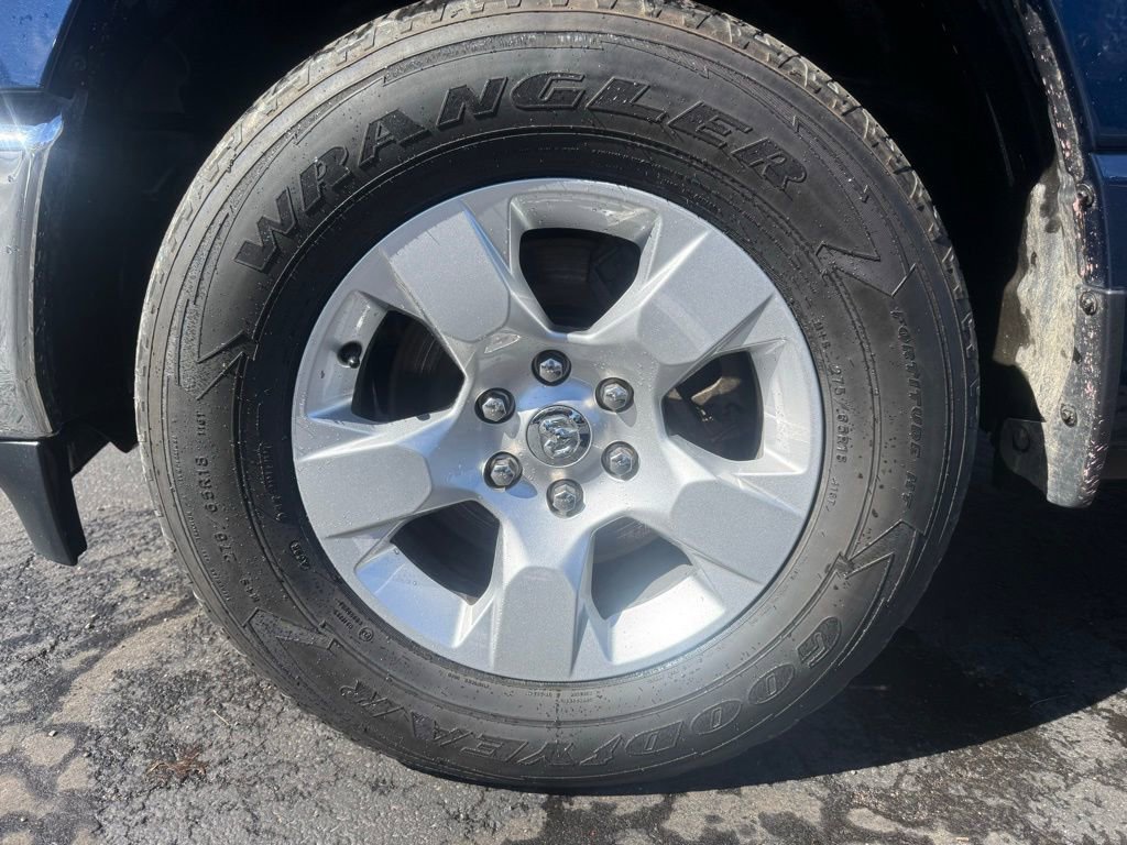 Used 2023 RAM 1500 Big Horn image 9