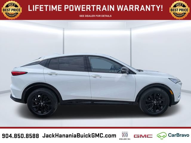 Used 2024 Buick Envista Sport Touring w/ Convenience I Package FWD image 2