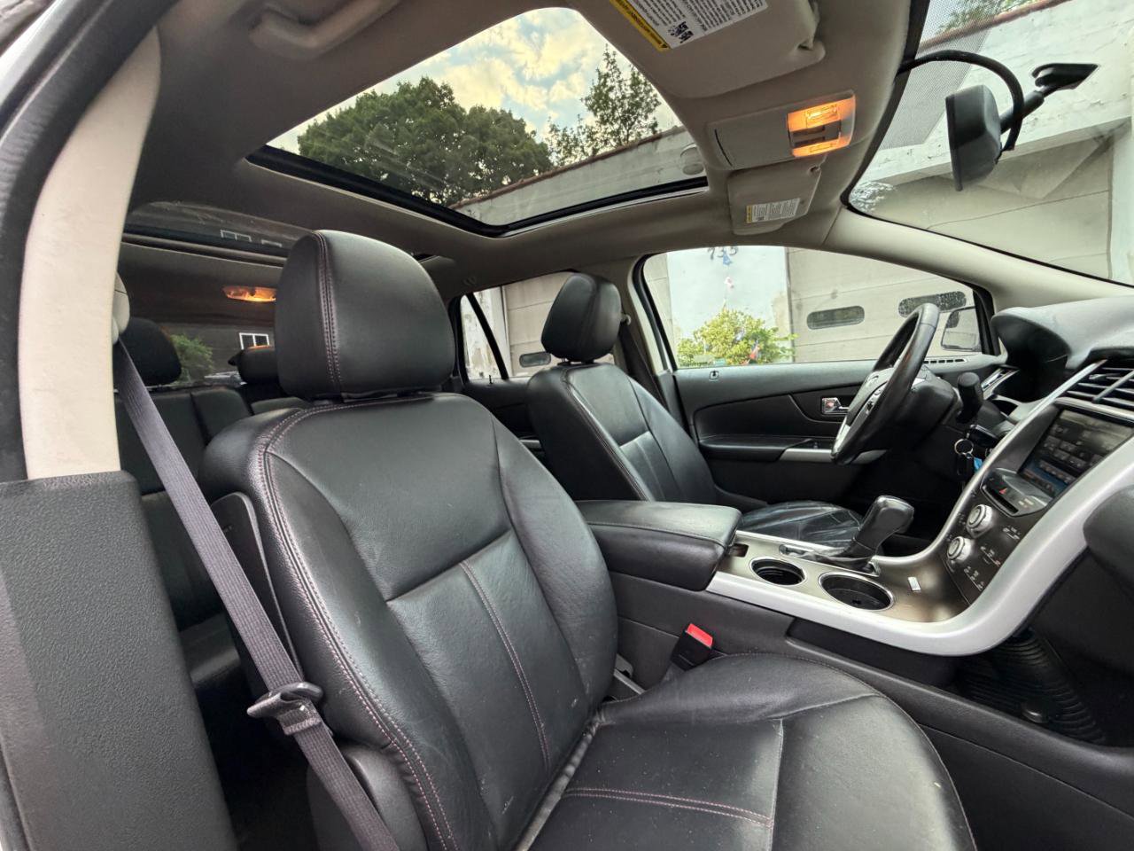 Used 2014 Ford Edge SEL w/ Equipment Group 205A AWD/4WD image 35