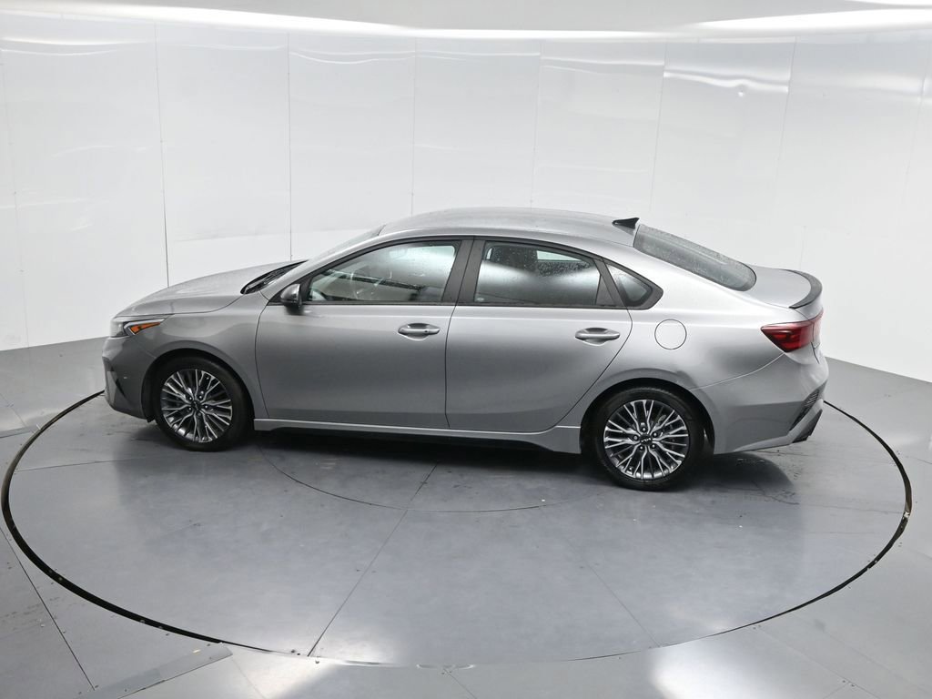 Used 2023 Kia Forte GT-Line w/ GT-Line Technology Package image 46