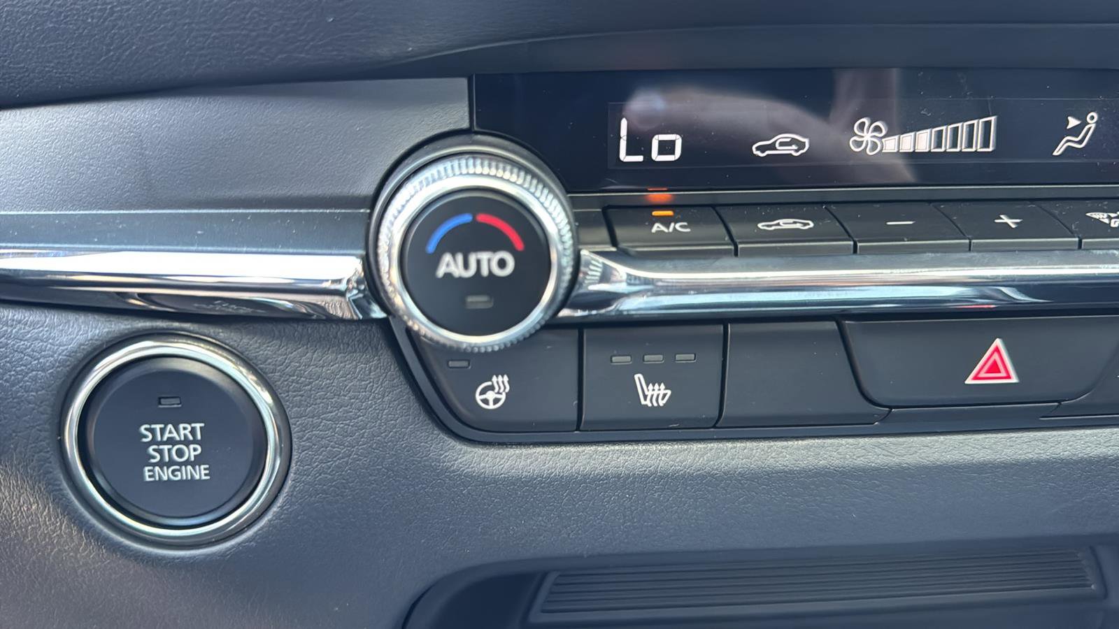 New 2025 MAZDA CX-30 2.5 Turbo w/ Premium Package image 16