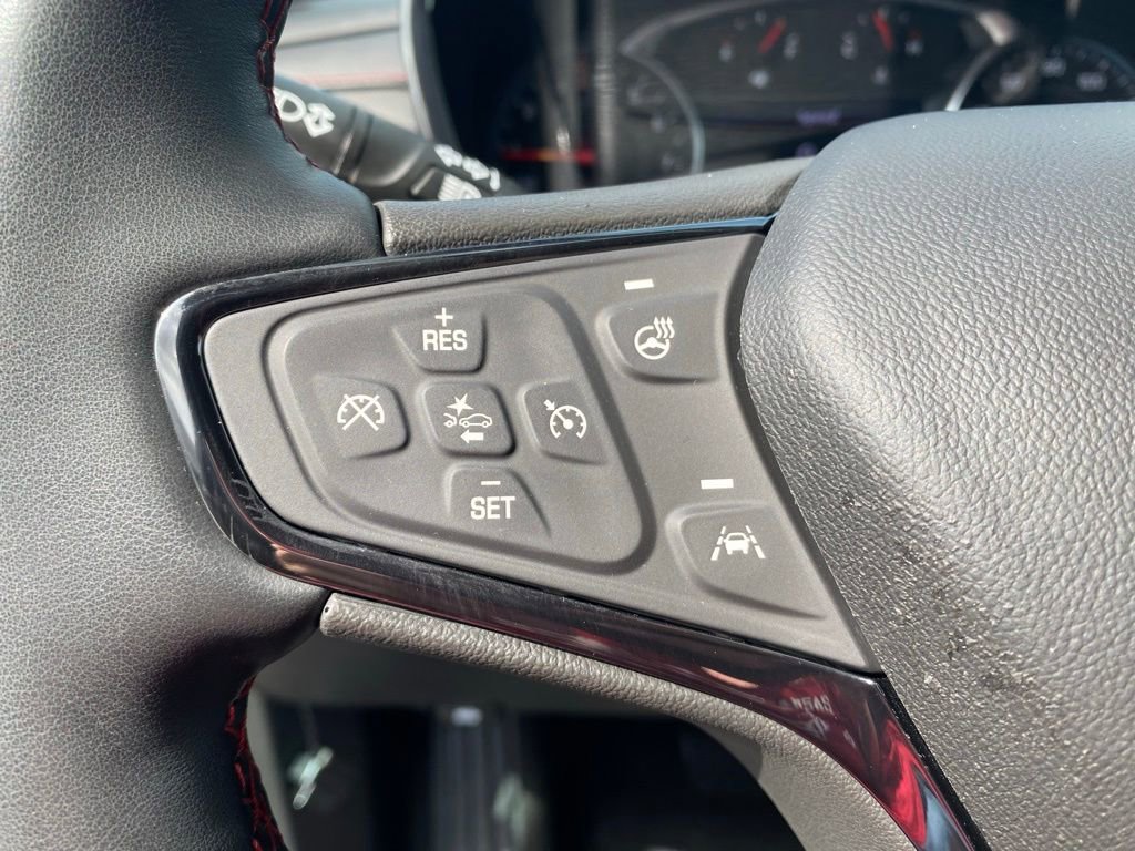 Used 2023 Chevrolet Equinox RS image 20