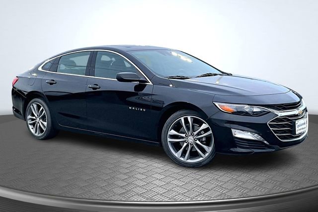 Used 2023 Chevrolet Malibu LT image 3