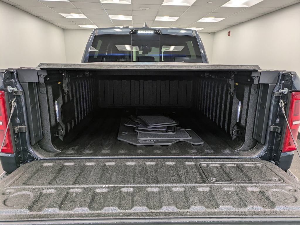 Used 2026 RAM 1500 Limited AWD/4WD image 25