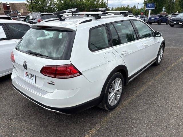 Used 2018 Volkswagen Golf Alltrack AWD/4WD image 11