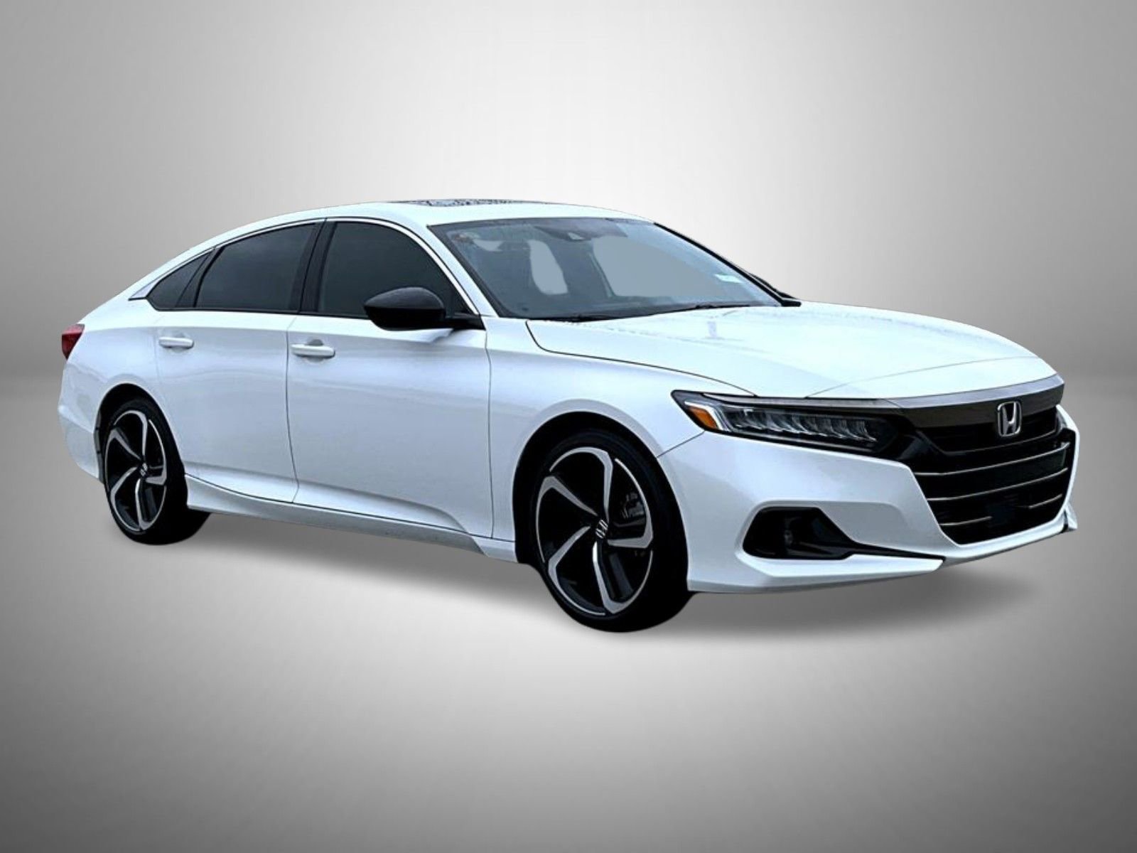 Used 2022 Honda Accord Sport image 3