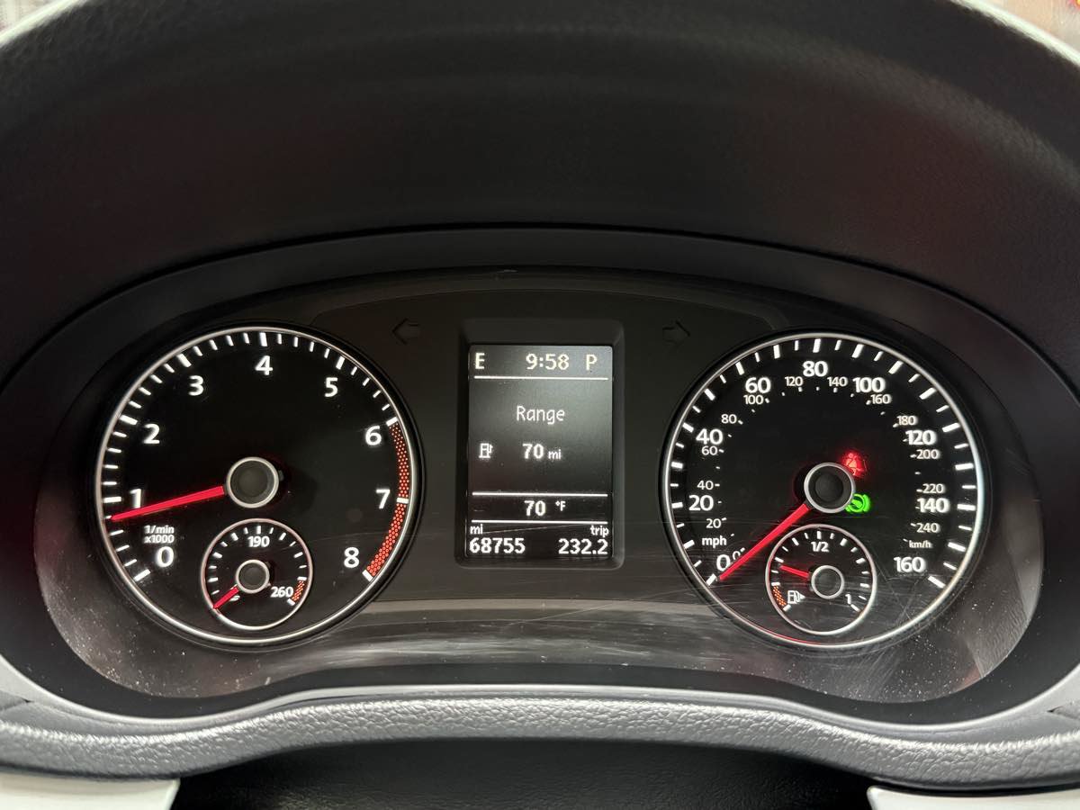 Used 2013 Volkswagen Passat 2.5 SE FWD image 13