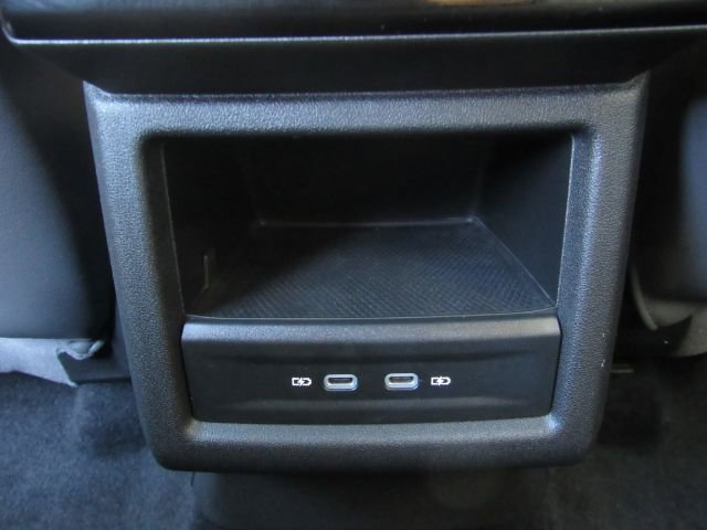 Used 2023 Volkswagen ID.4 2WD image 27