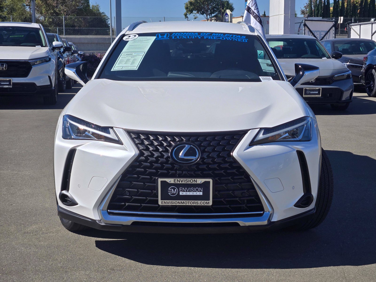 Used 2022 Lexus UX 200 w/ Accessory Package (Z2) FWD image 2