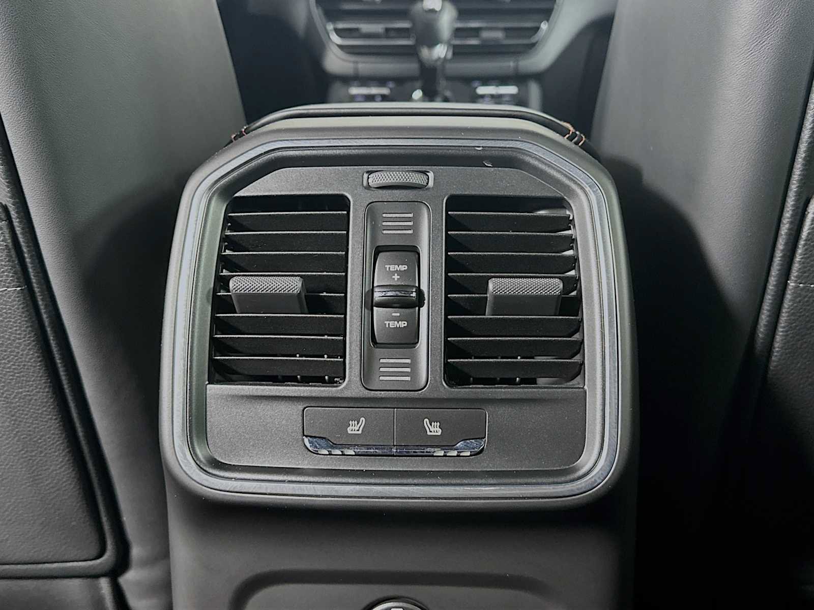 Certified 2024 Porsche Macan GTS image 26