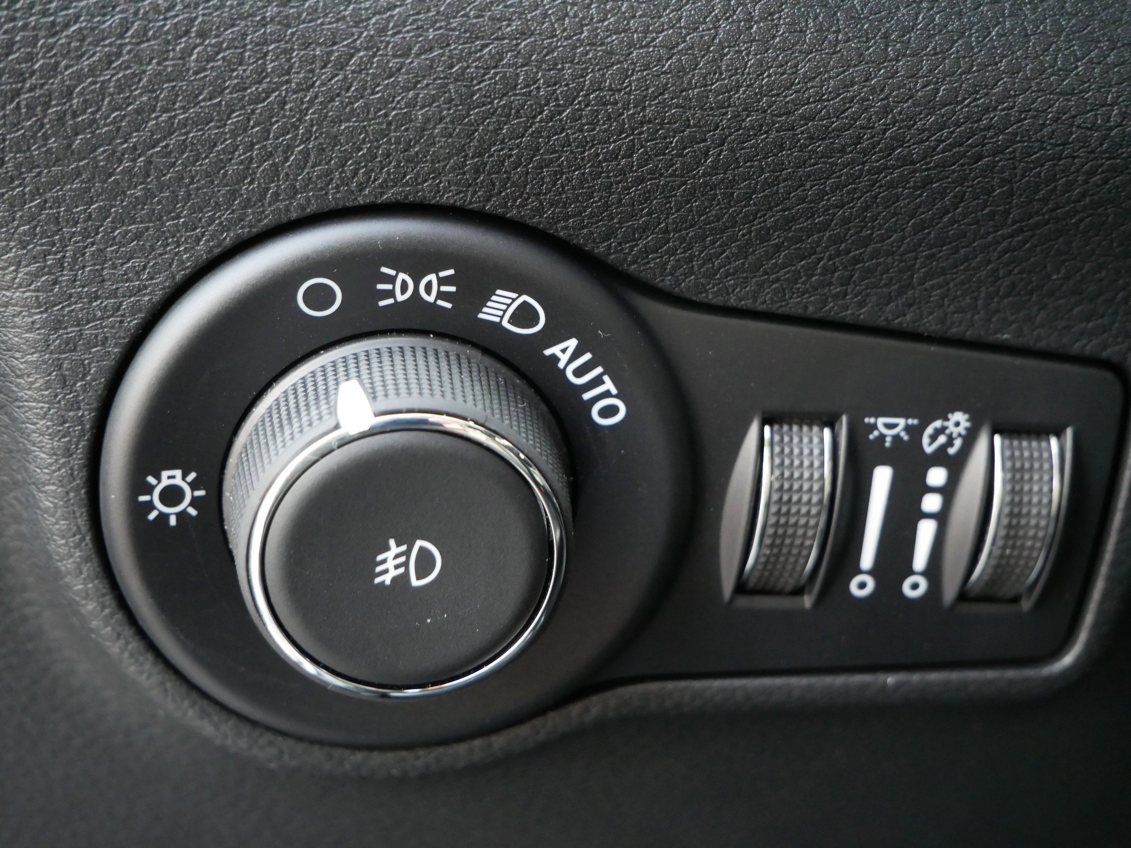 New 2026 Jeep Compass Limited AWD/4WD image 15
