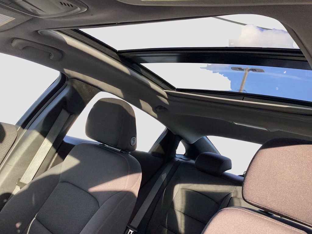 Used 2023 Chevrolet Malibu LT image 24