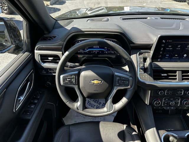 Used 2023 Chevrolet Tahoe LT w/ Luxury Package AWD/4WD image 14
