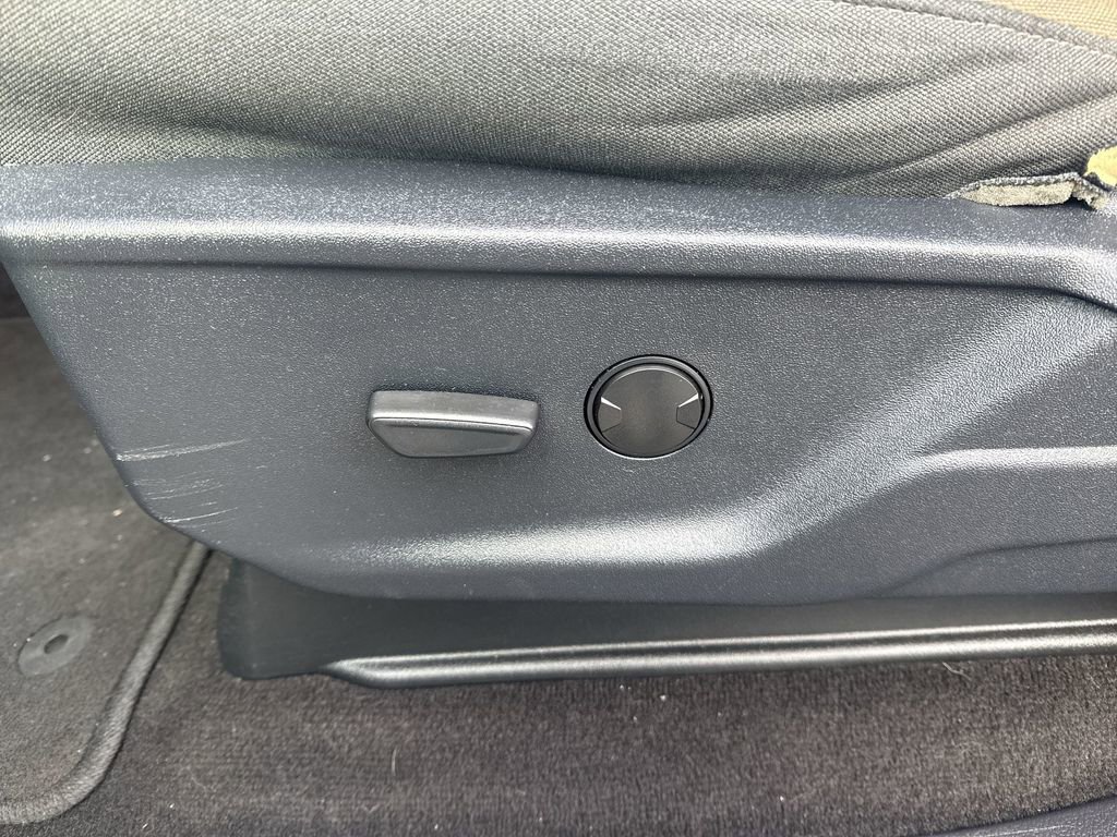 Used 2023 Ford F150 XLT w/ Equipment Group 301A Mid image 10