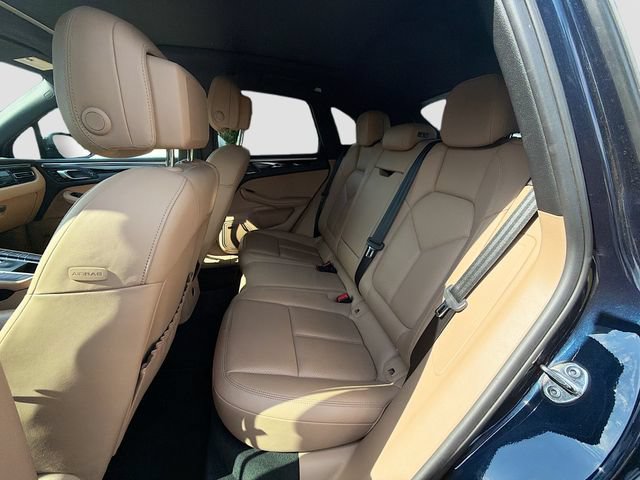 Used 2019 Porsche Macan AWD/4WD image 22