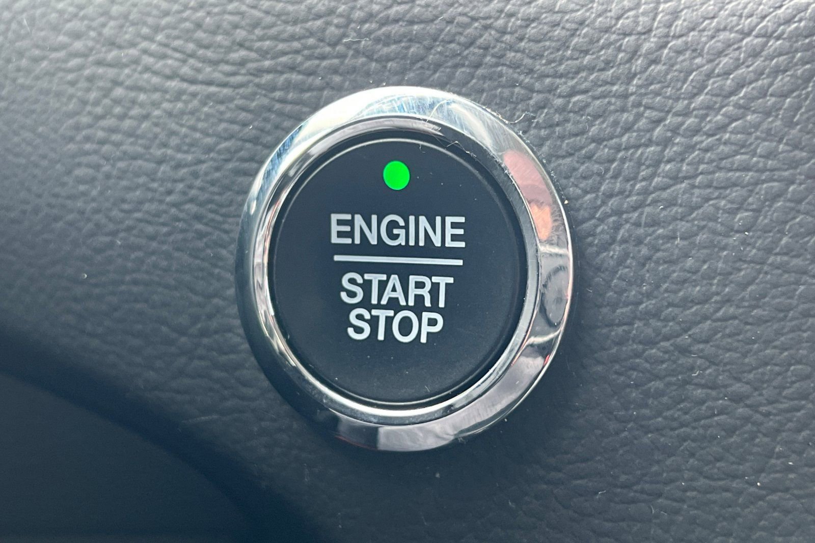 Used 2023 Ford Edge SEL image 22