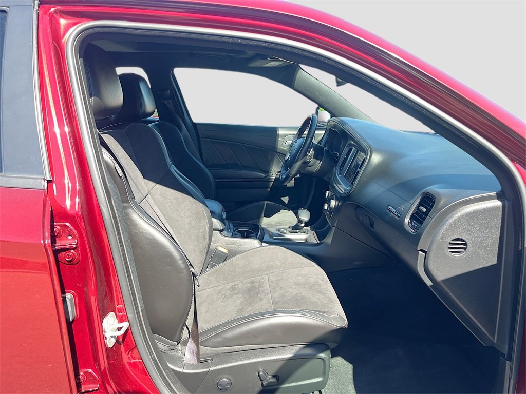 Used 2023 Dodge Charger R/T w/ Plus Group image 30