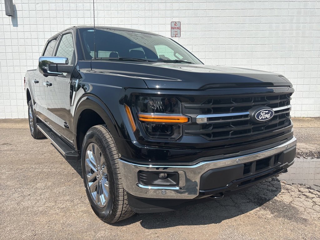 New 2025 Ford F150 XLT w/ Equipment Group 303A High image 3