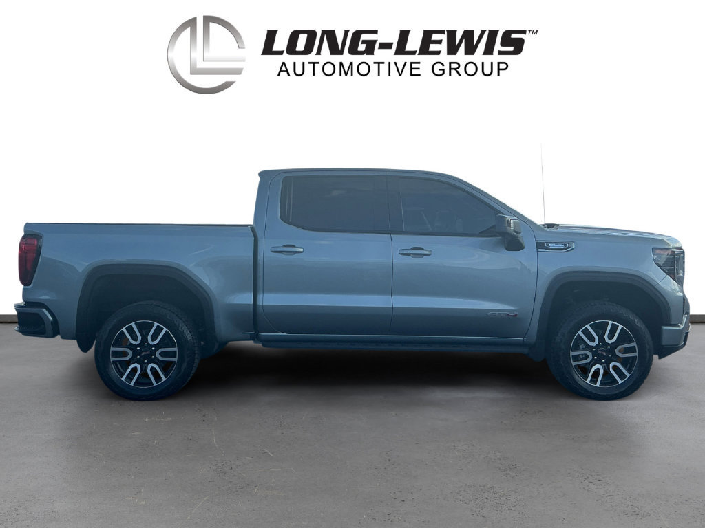Used 2025 GMC Sierra 1500 AT4 w/ AT4 Premium Package AWD/4WD image 8