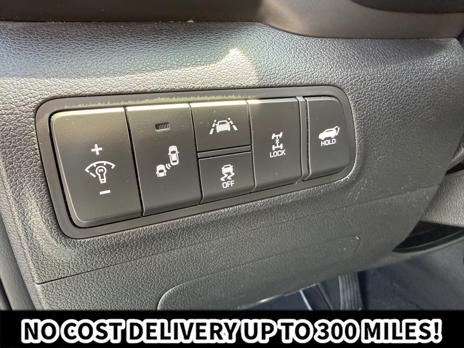Used 2020 Hyundai Tucson Ultimate w/ Cargo Package AWD/4WD image 19